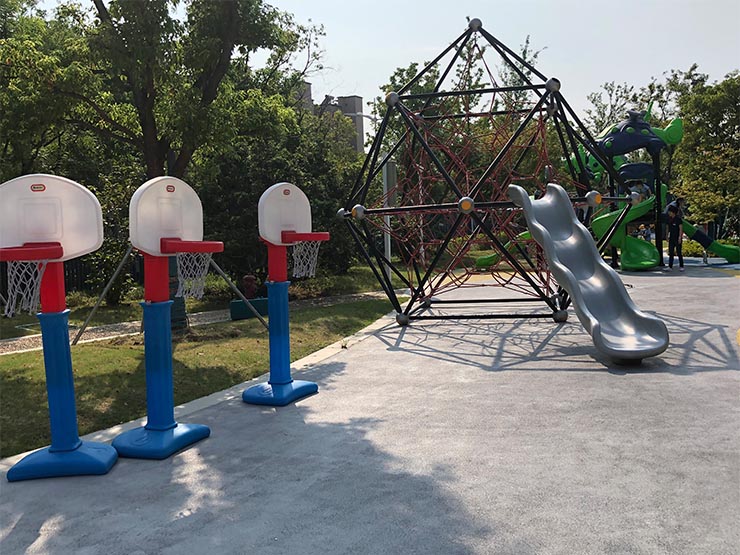 幼兒園兒童滑梯